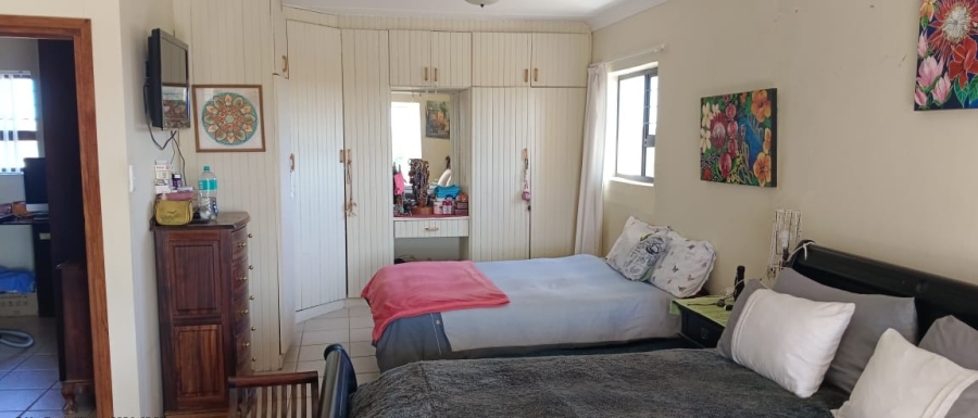 4 Bedroom Property for Sale in Aalwyndal Western Cape